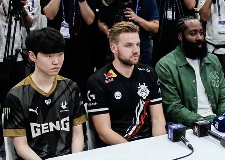 开云直播平台-哈登：请不要将我与Niko、Chovy相提并论，这是对我的极大不尊重